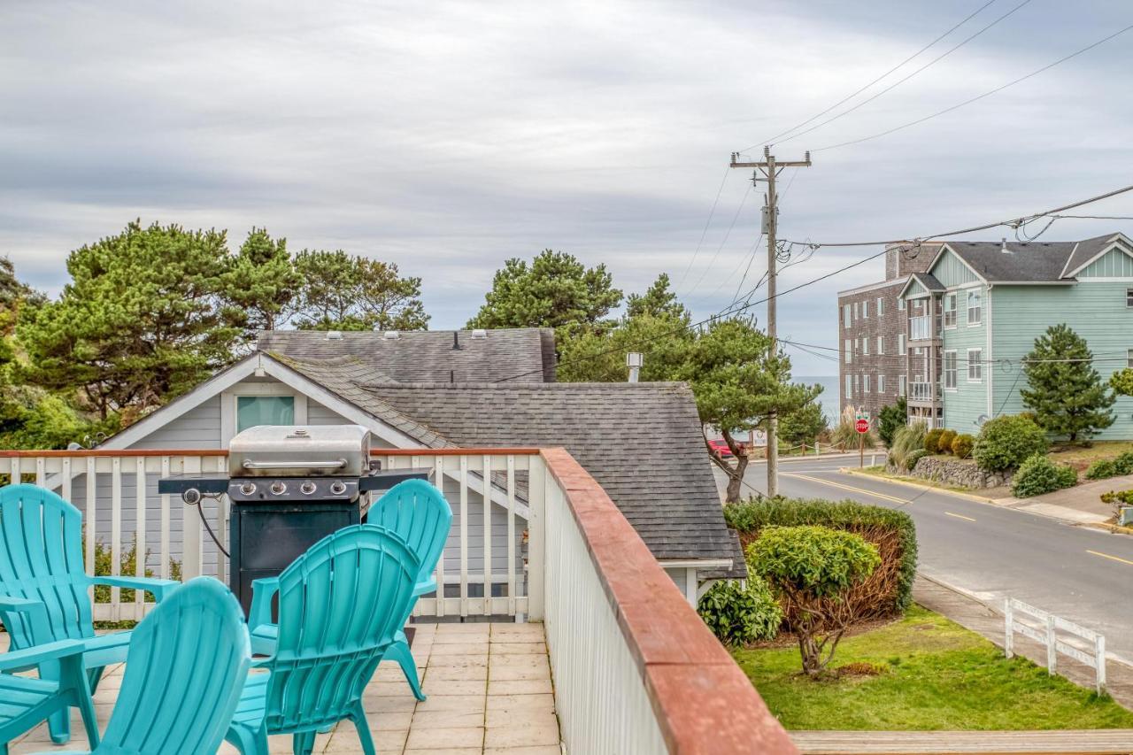 The Blue Crab Villa Lincoln City Exterior photo