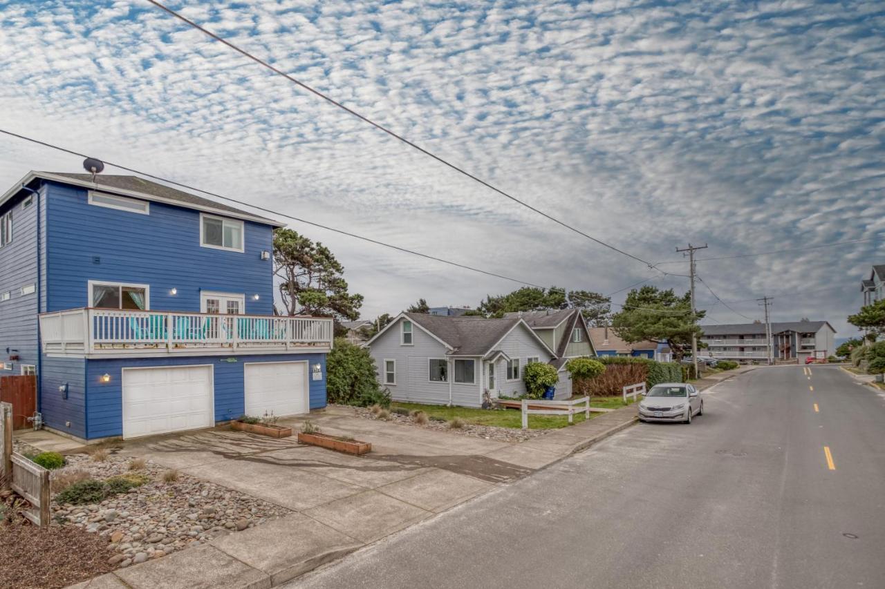 The Blue Crab Villa Lincoln City Exterior photo