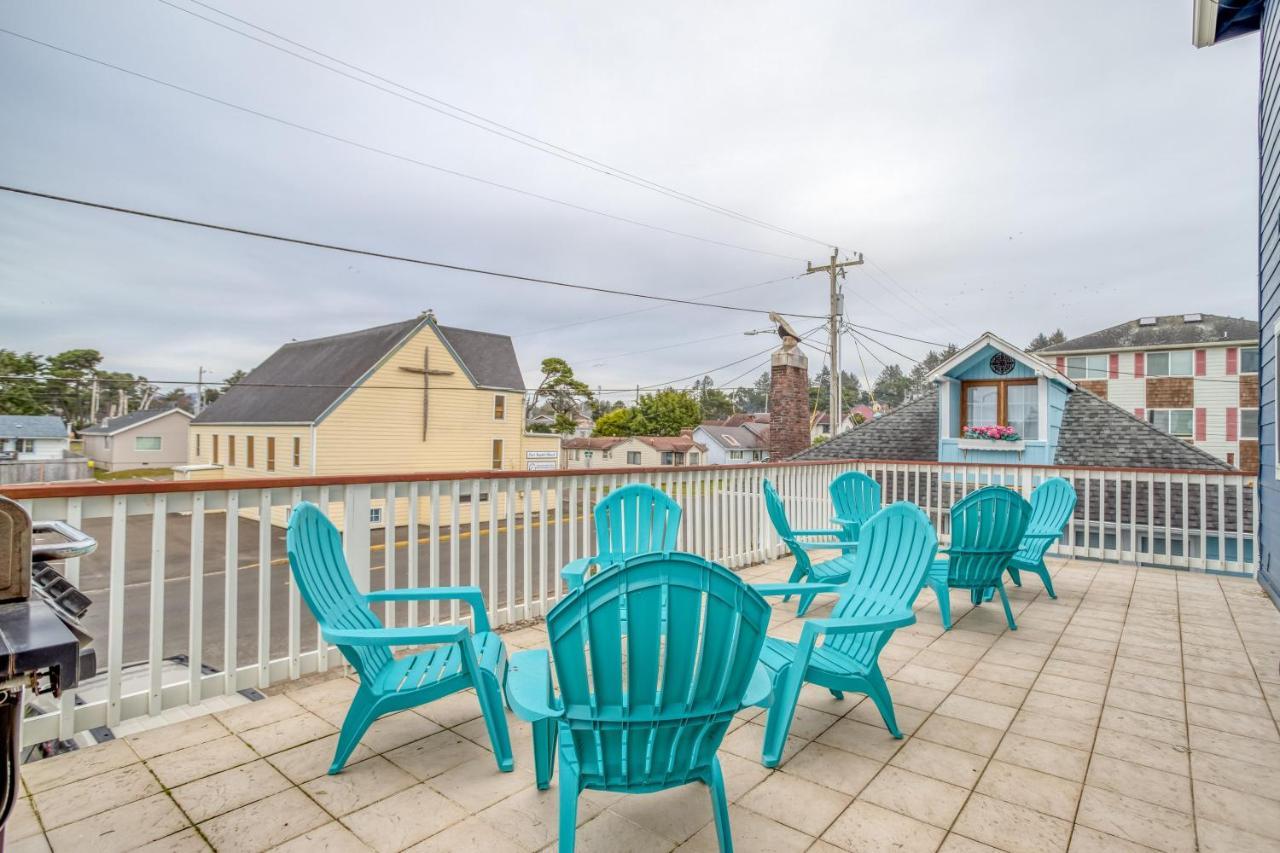 The Blue Crab Villa Lincoln City Exterior photo