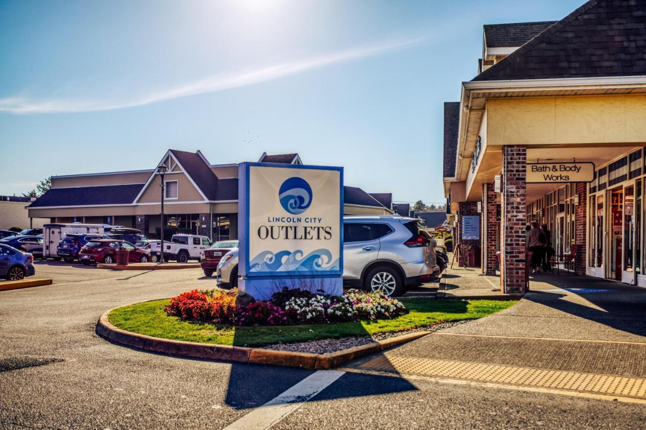 The Blue Crab Villa Lincoln City Exterior photo